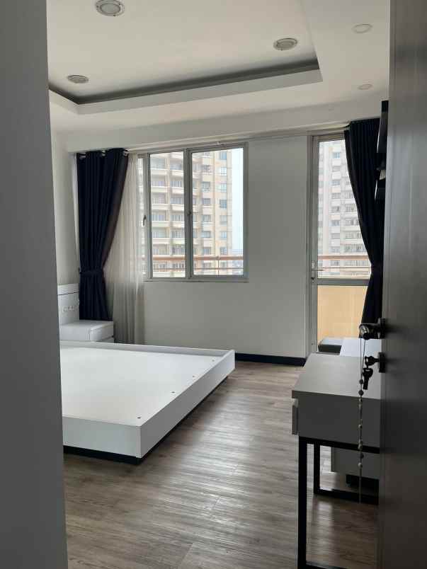 dijual apartemen paladian park tower f