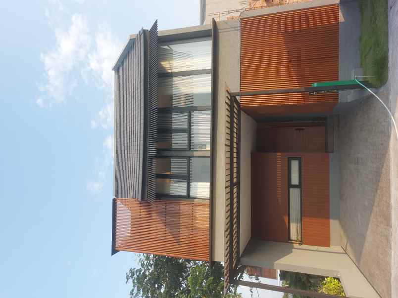 dijual cepat rumah 2 lantai tengah kota semarang