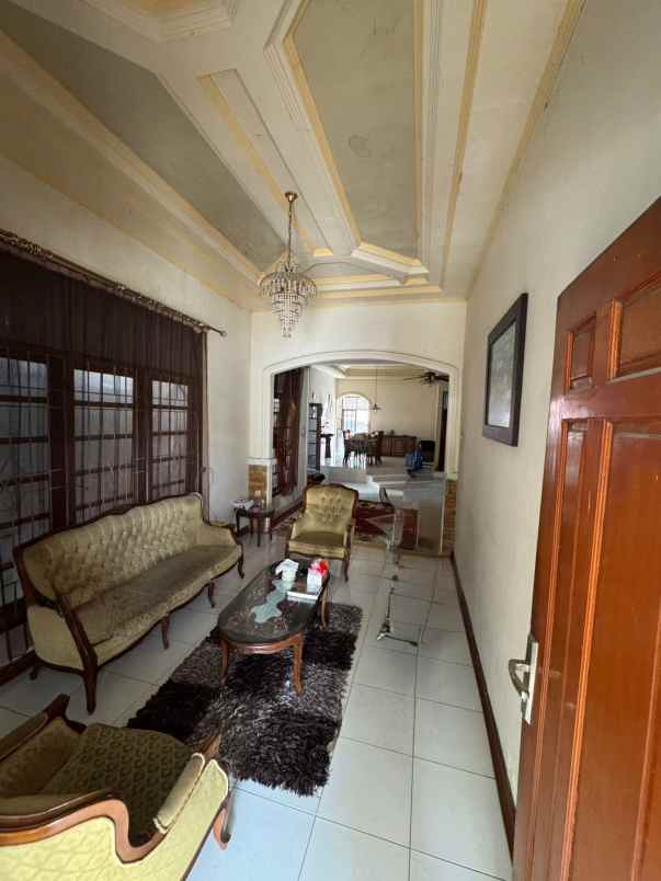 dijual cepat rumah pribadi 2 unit bu