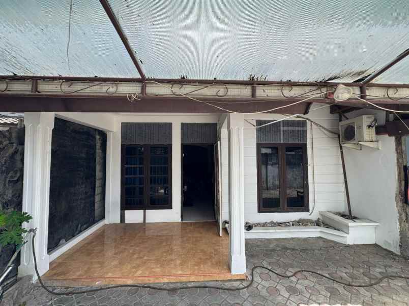 dijual cepat rumah pribadi 2 unit bu