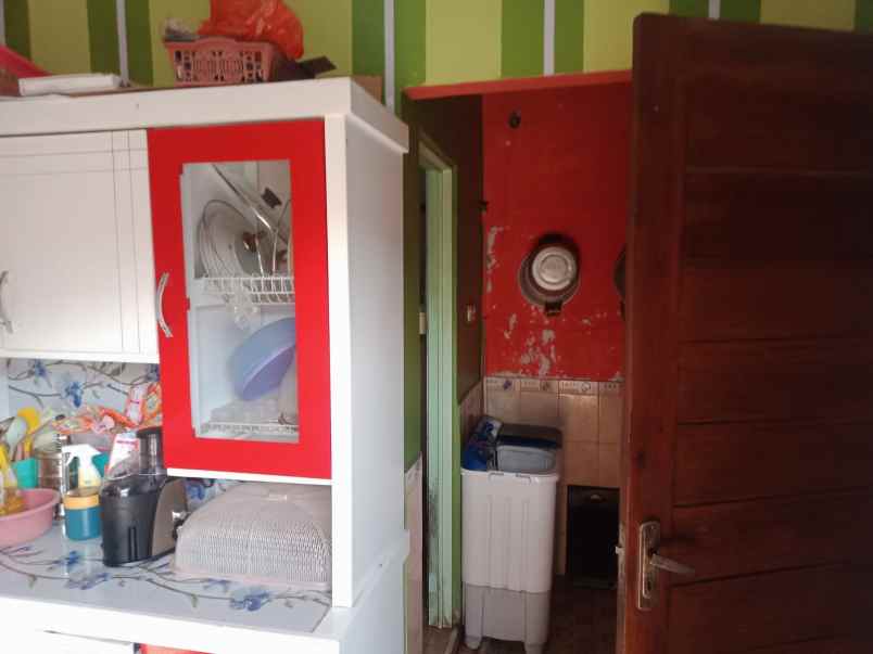 dijual cepat rumah strategis