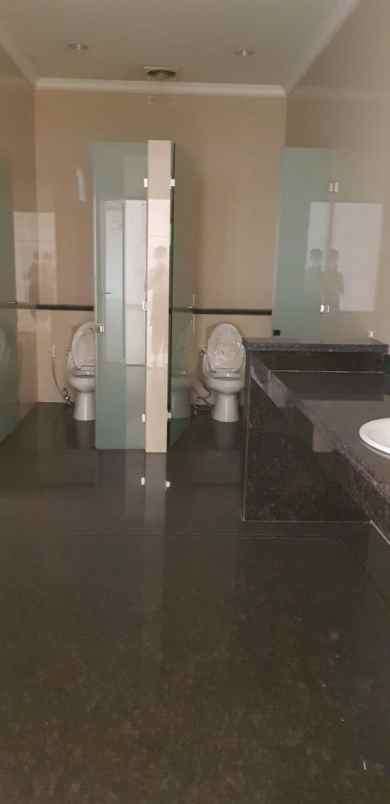 dijual gedung baru jemursari surabaya