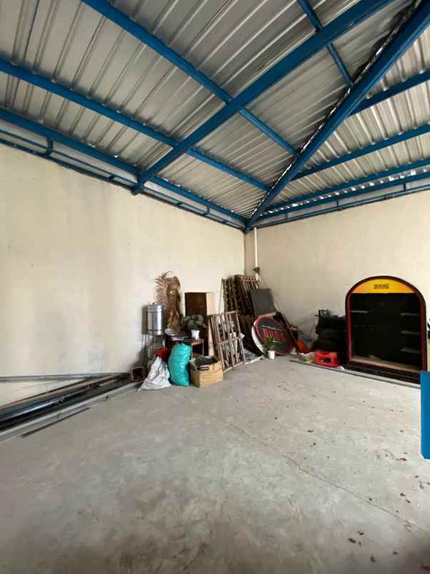 dijual gudang siap pakai di ponorogo