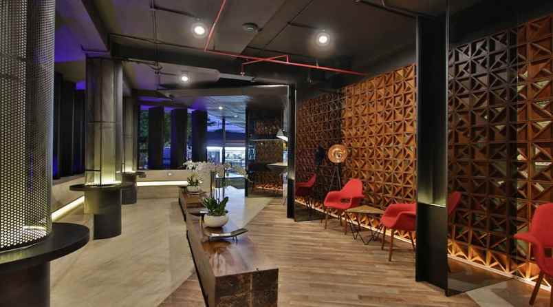 dijual hotel raya kuta