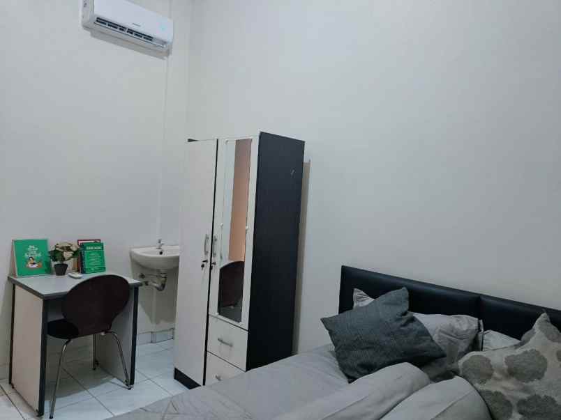 dijual kost jalan dr susilo ii