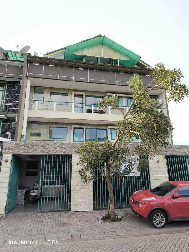 dijual kost jalan waterfront