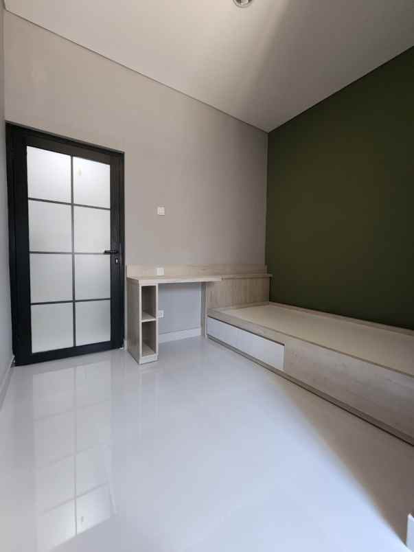 dijual kost kaliurang km 14