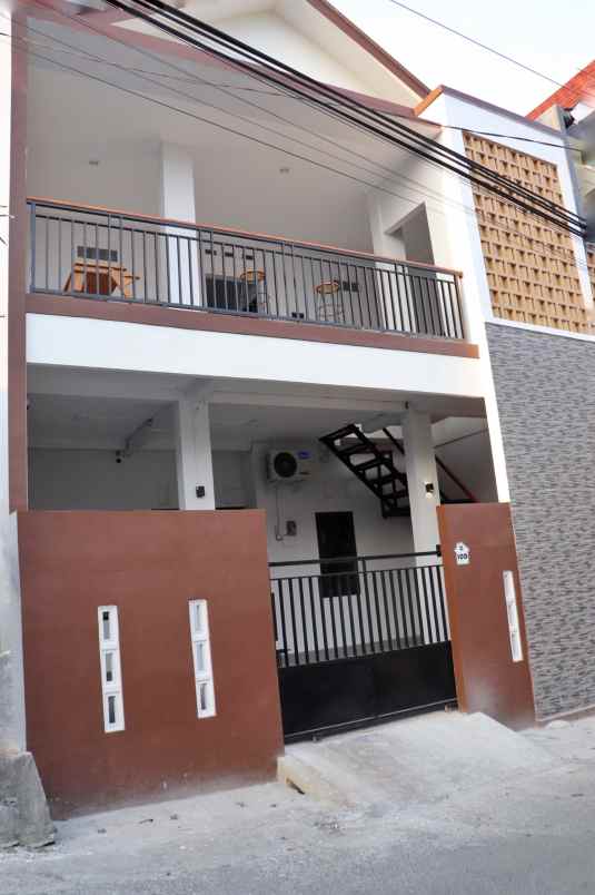 dijual kost putra di ngesrep timur semarang