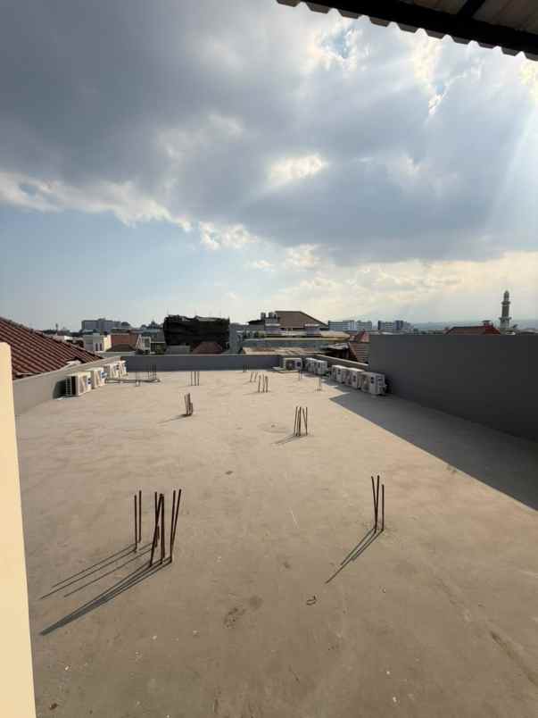 dijual kost suhat