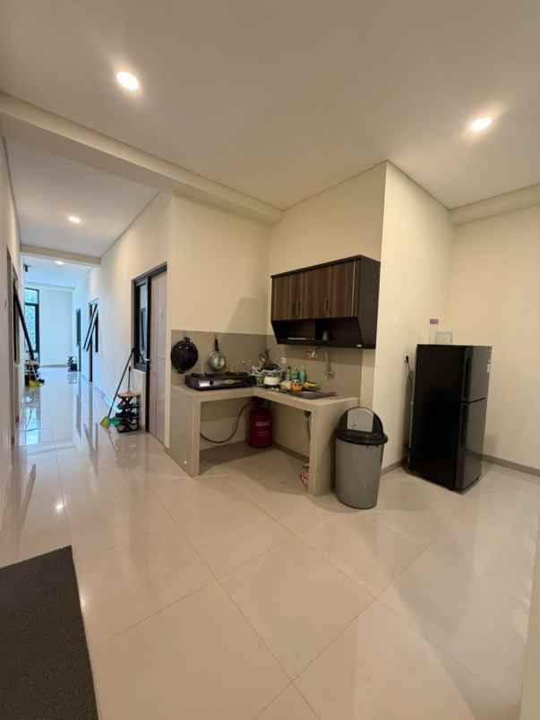 dijual kost suhat