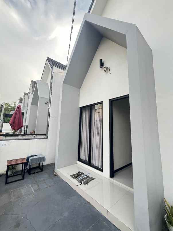 dijual kost tlogomas
