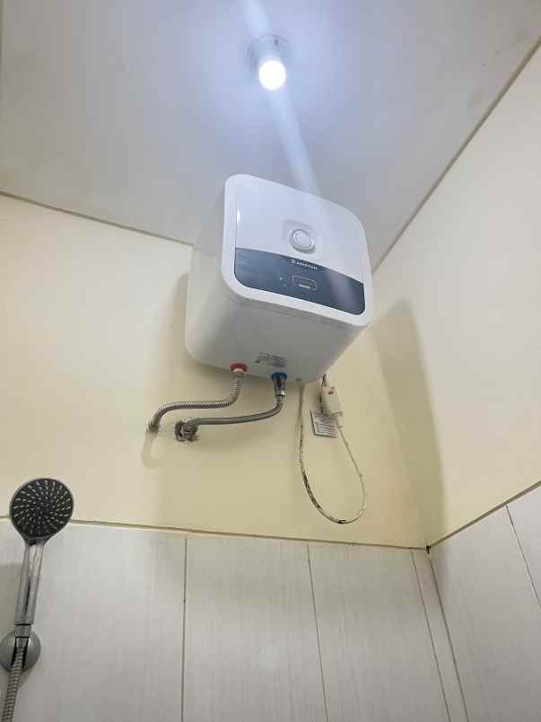dijual kost tlogomas