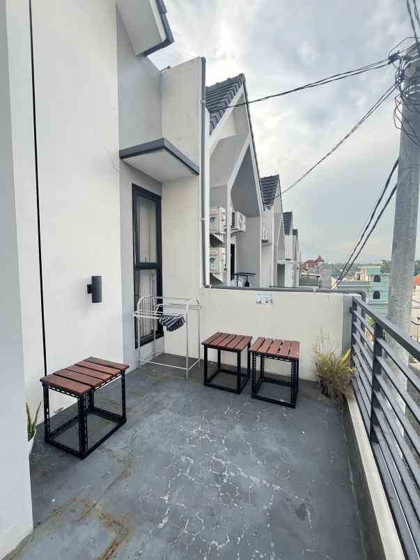 dijual kost tlogomas