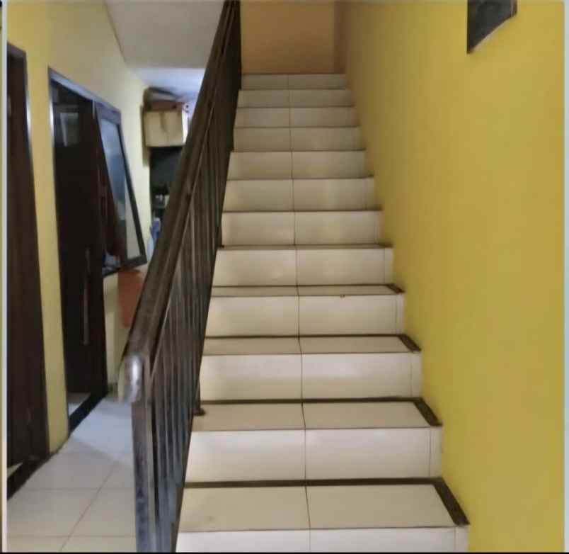 dijual kost uin ciputat