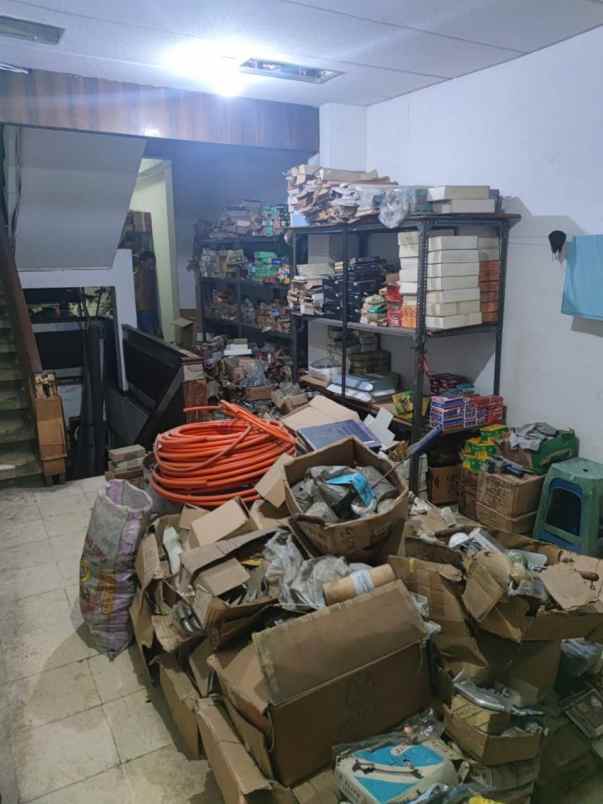 dijual ruko gudang kantor bali werti