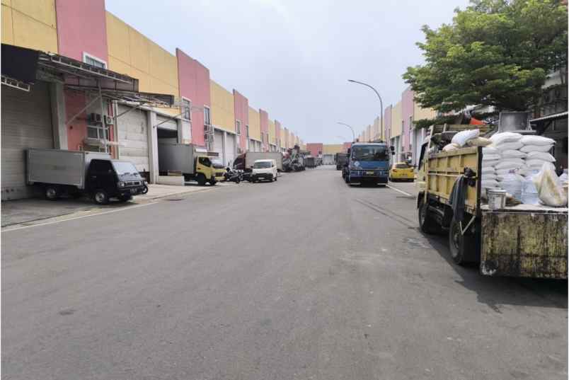 dijual ruko gudang kantor cakung