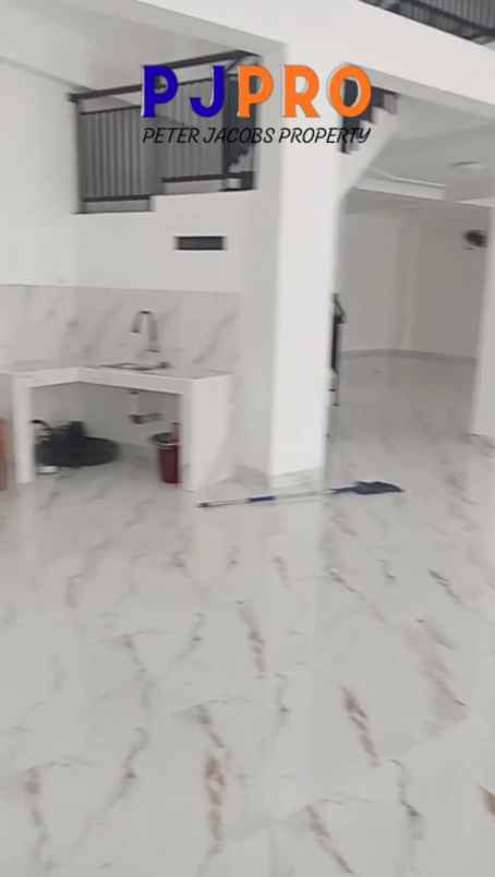 dijual ruko gudang kantor jalan pahlawan revolusi