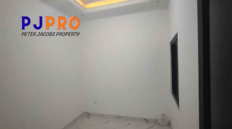 dijual ruko gudang kantor jalan pahlawan revolusi