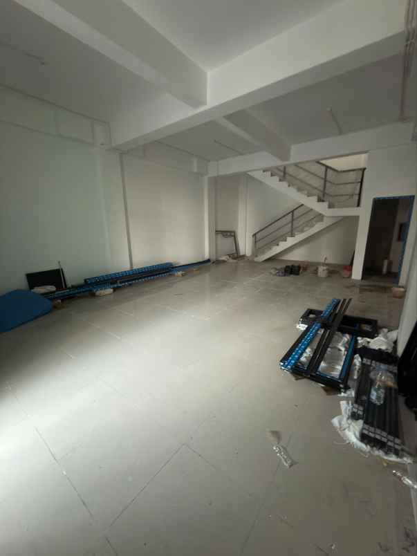 dijual ruko gudang kantor jl dr ir h soekarno