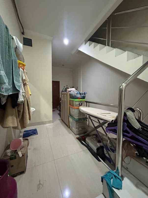 dijual ruko gudang kantor jl kepu kemayoran