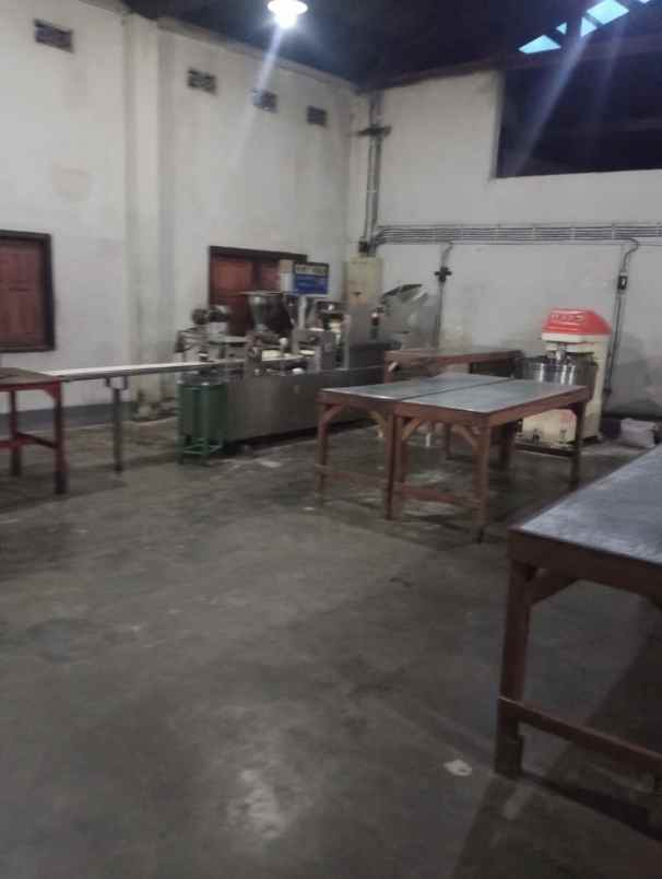 dijual ruko gudang kantor kec lengkong kab nganjuk