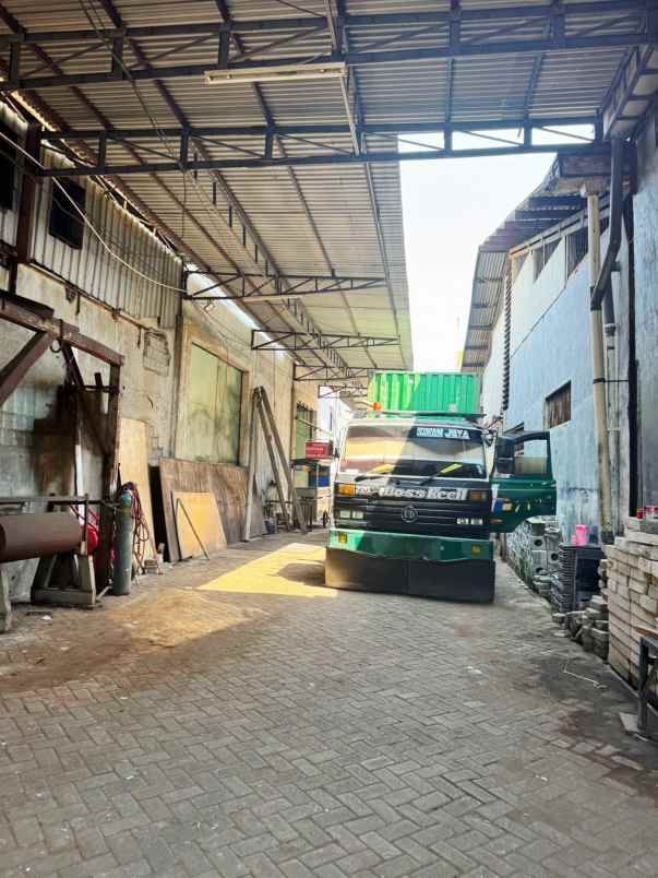 dijual ruko gudang kantor letjend suprapto wadung