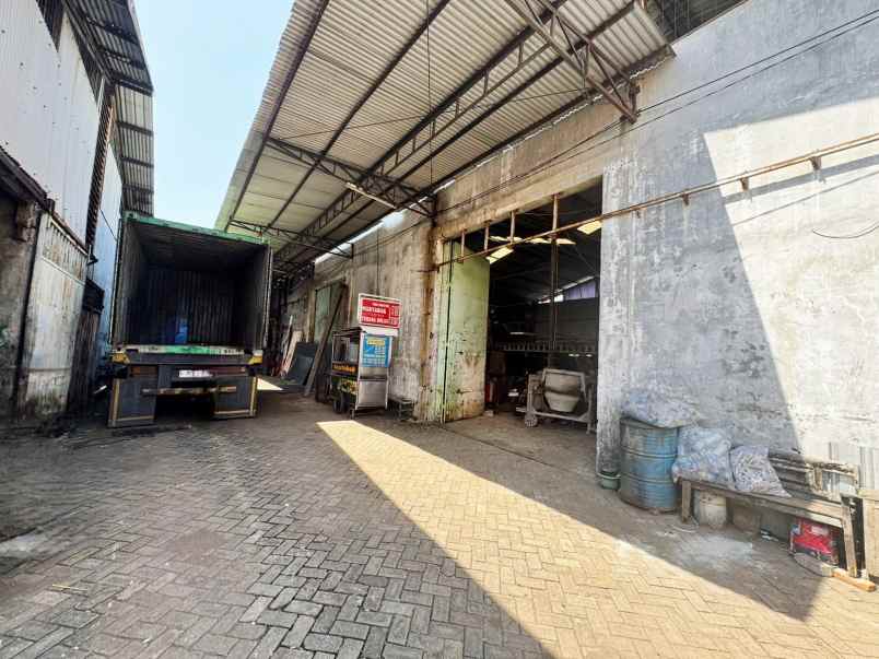 dijual ruko gudang kantor letjend suprapto wadung