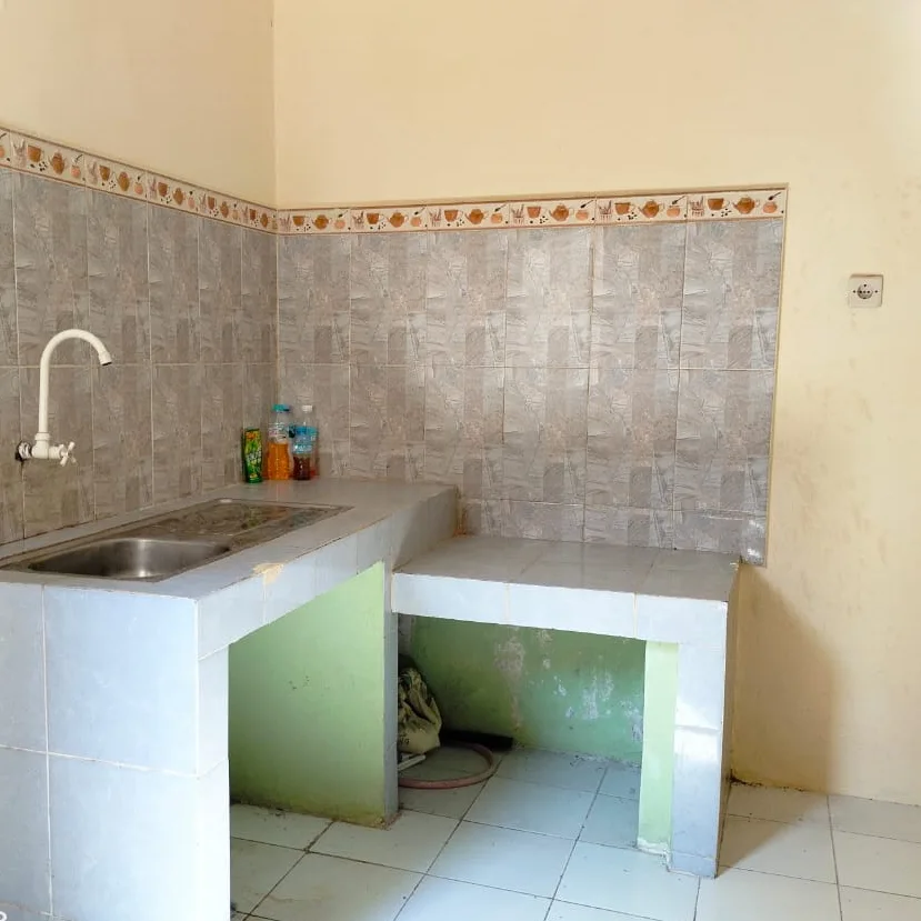 dijual rumah 1 km ke pamella 7