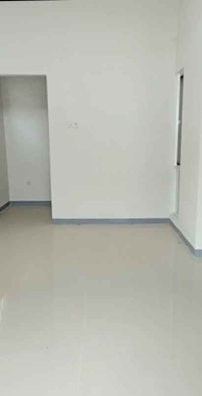 dijual rumah alana cemandi sedati