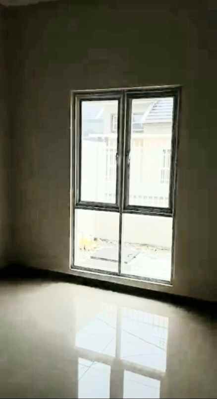 dijual rumah alana cemandi sedati