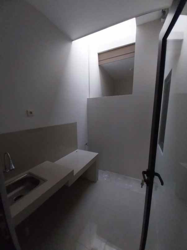 dijual rumah alana regency gunungsari indah