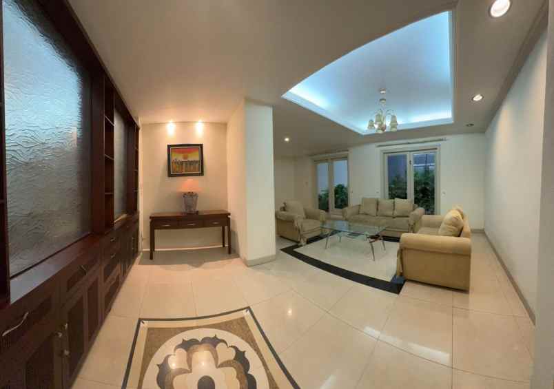 dijual rumah ampera
