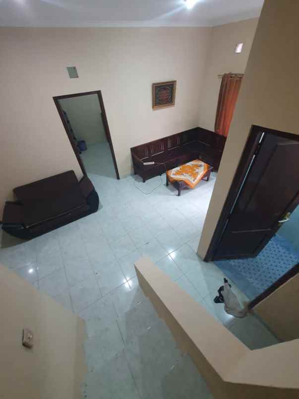 dijual rumah anggajaya