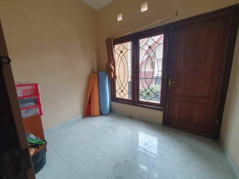 dijual rumah anggajaya