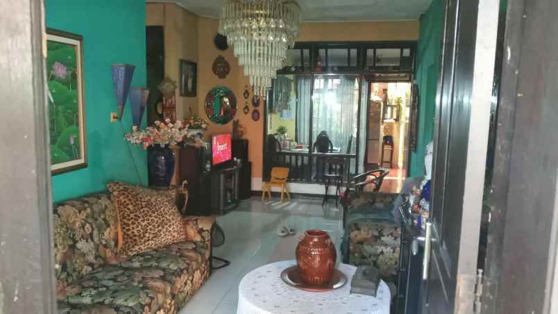 dijual rumah antapani