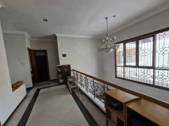dijual rumah araya 1 galaxy bumi permai