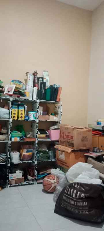 dijual rumah balongsari tama