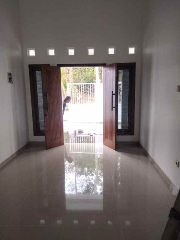 dijual rumah bangunjiwo kasihan bantul