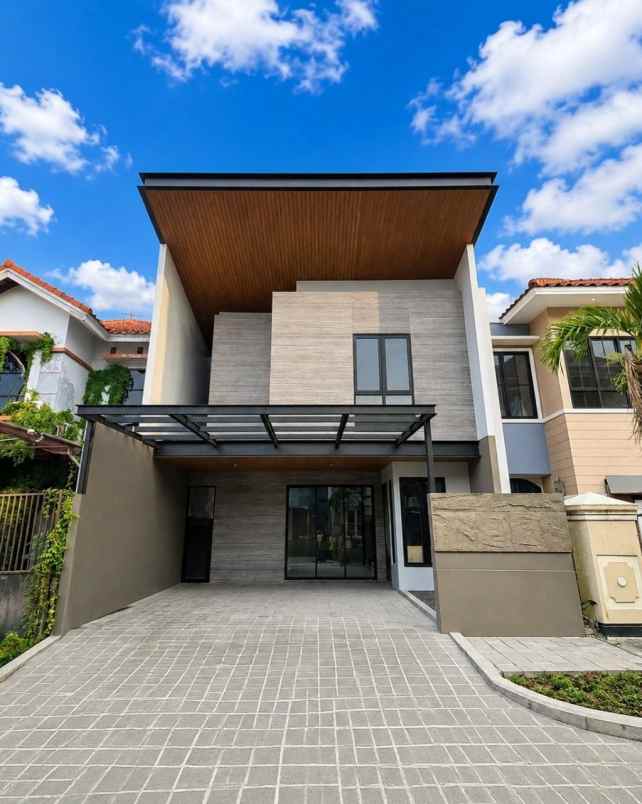 dijual rumah baru dharmahusada mas