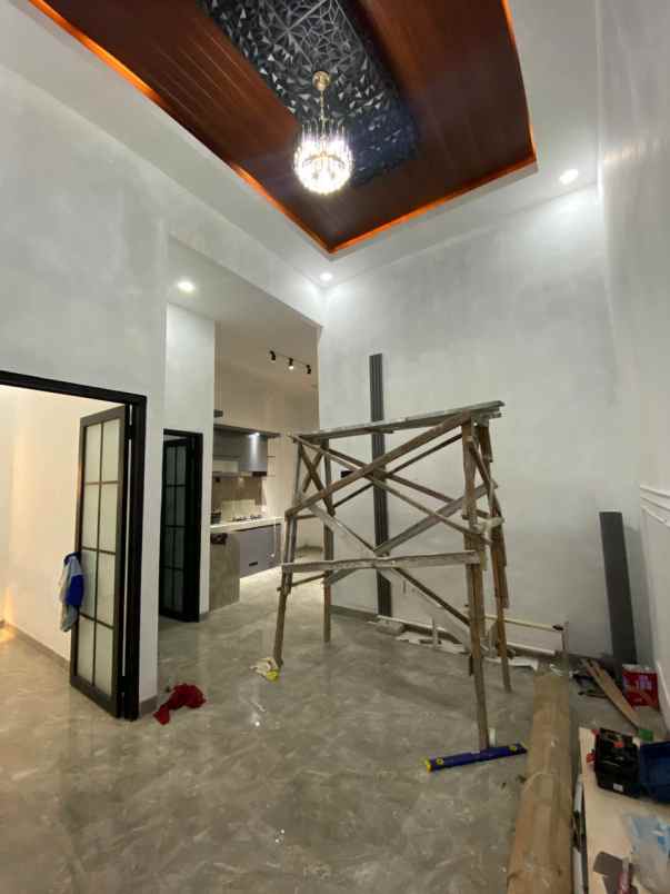 dijual rumah baru renovasi di metland cileungsi bogor