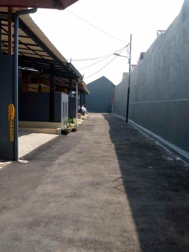 dijual rumah bedahan sawangan depok