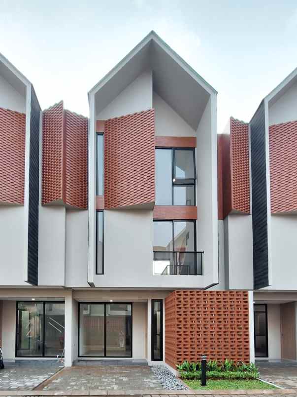 dijual rumah bintaro tangerang selatan