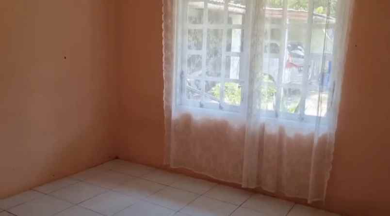 dijual rumah cantik dalam komplek di cimanggis depok