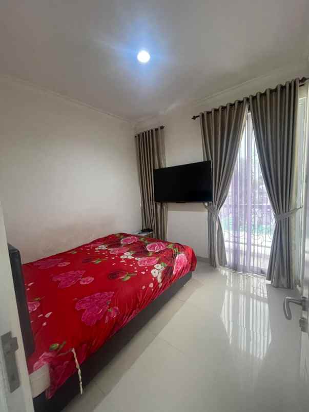 dijual rumah cantik dan siap huni di citragran cibubur