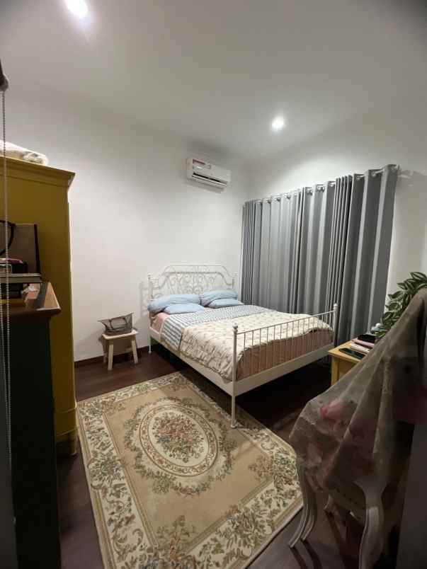 dijual rumah cantik di tebet jakarta selatan