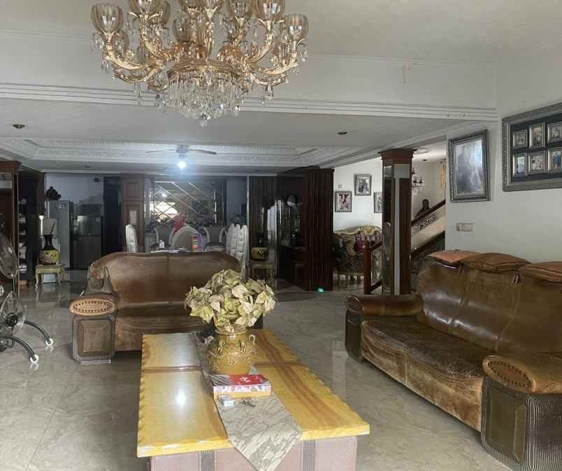 dijual rumah cempaka putih tengah