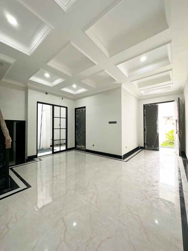 dijual rumah cibubur