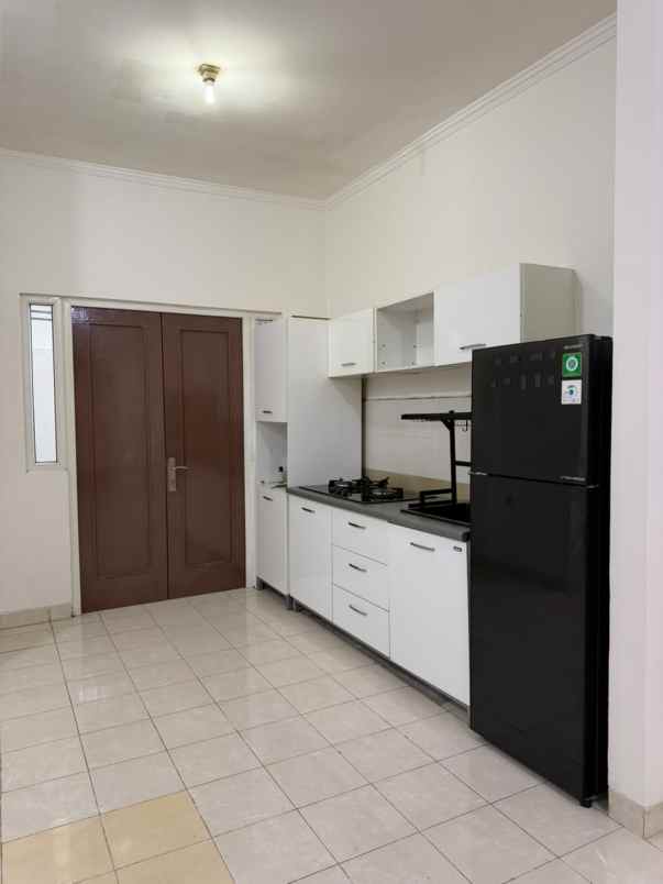 dijual rumah cibubur country cikeas