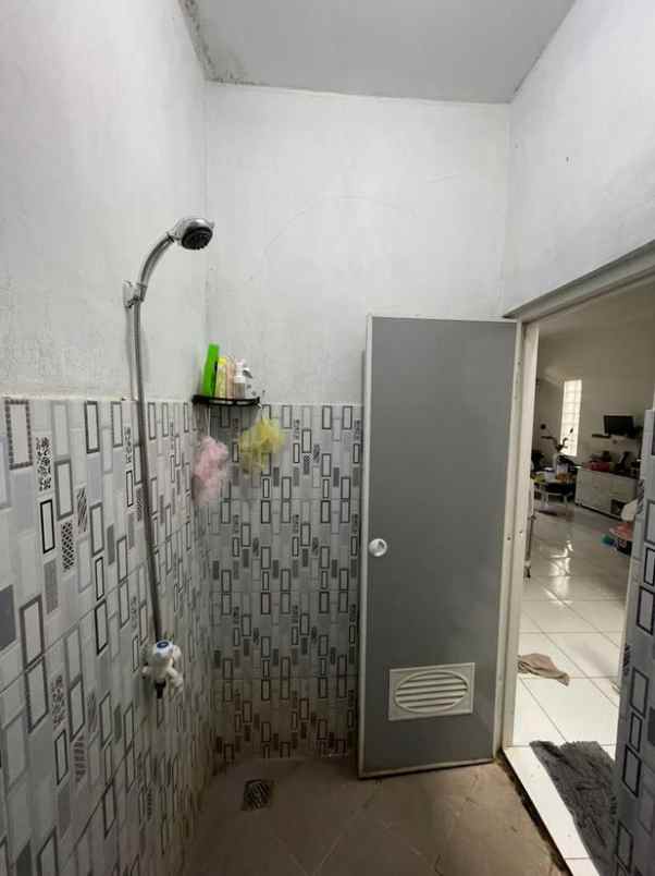 dijual rumah cihanjuang cimahi