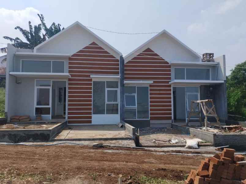 dijual rumah cijamil mekarsari